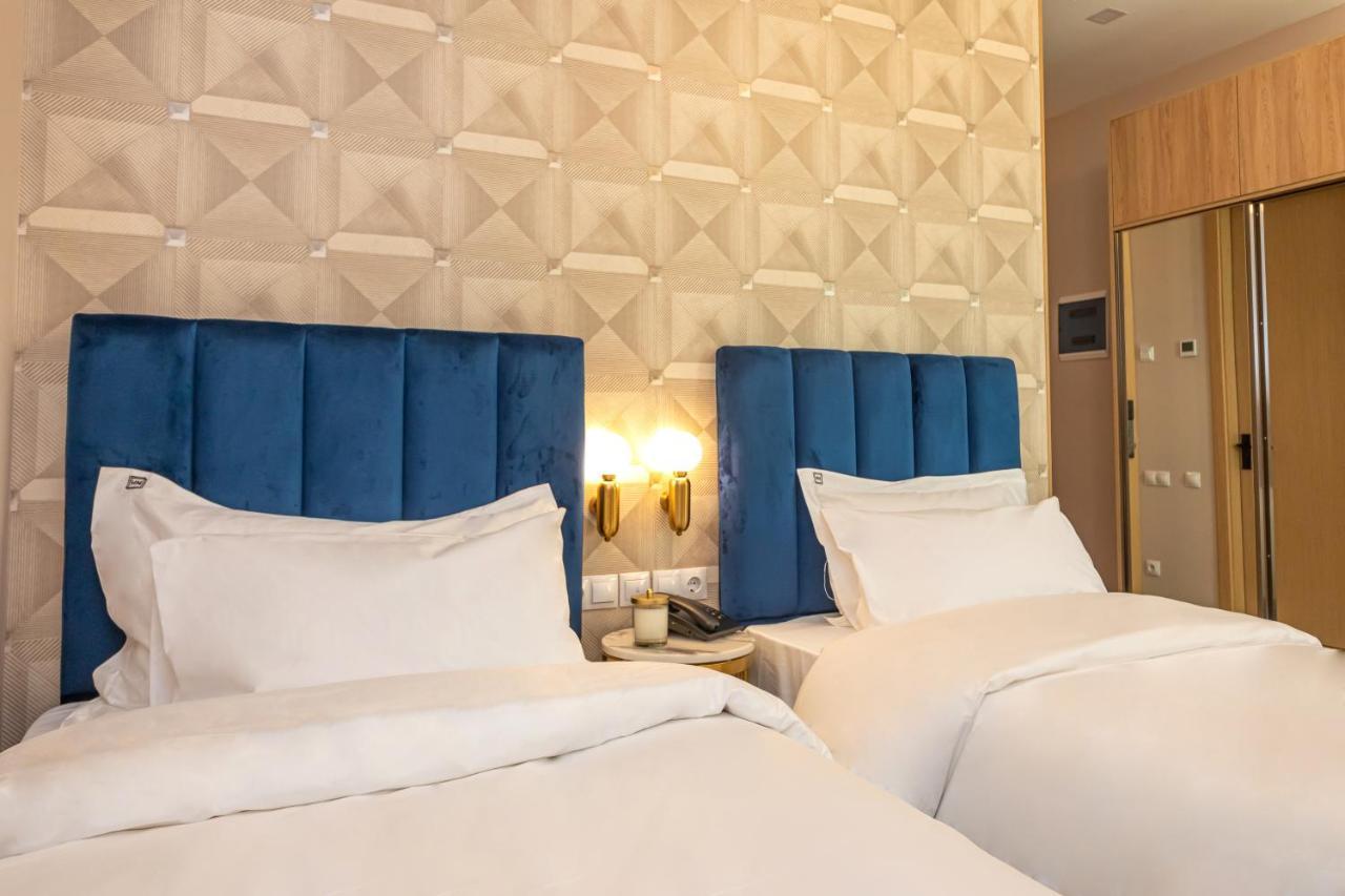 Newport Hotel Kutaisi Dış mekan fotoğraf