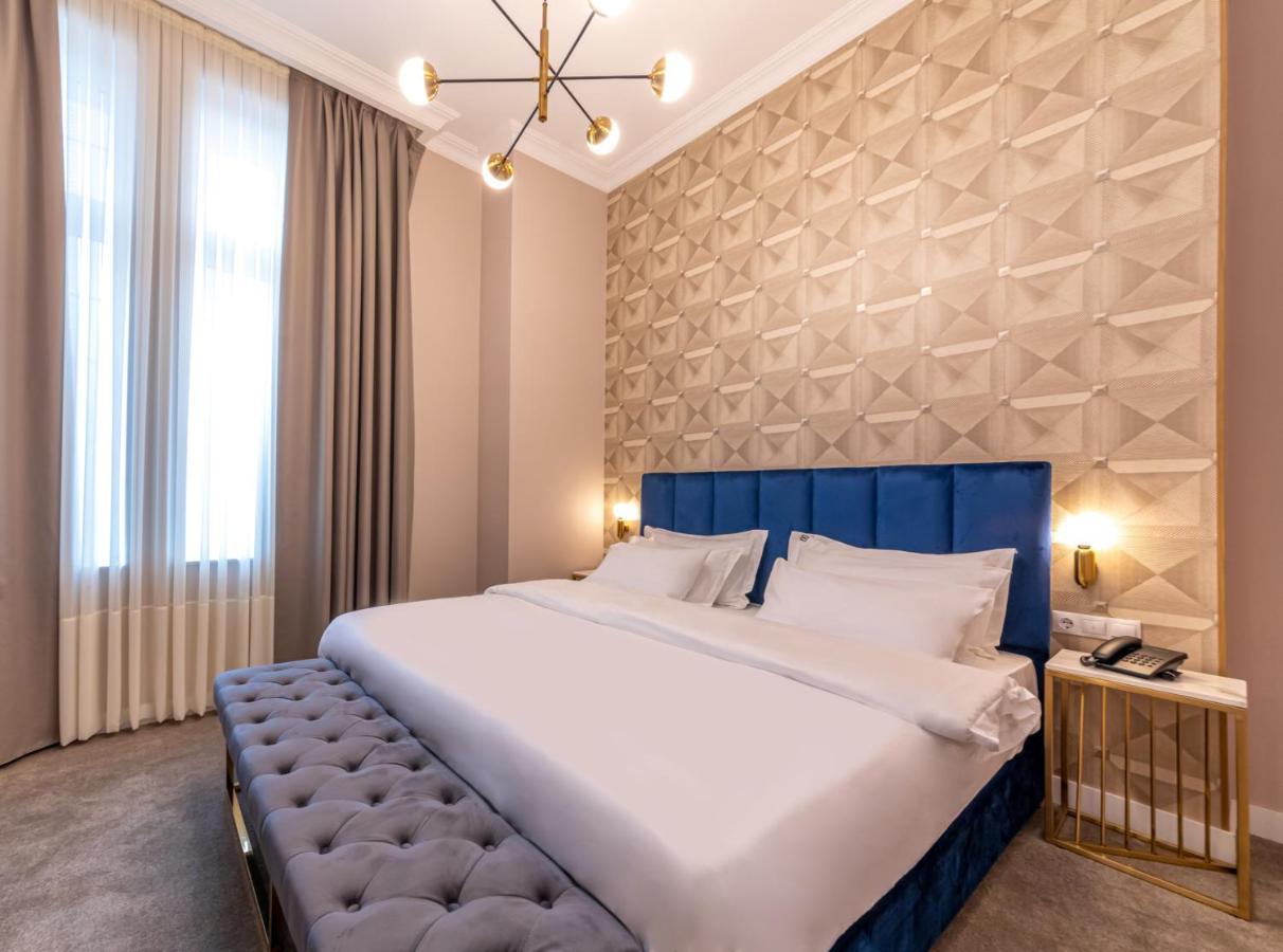 Newport Hotel Kutaisi Dış mekan fotoğraf