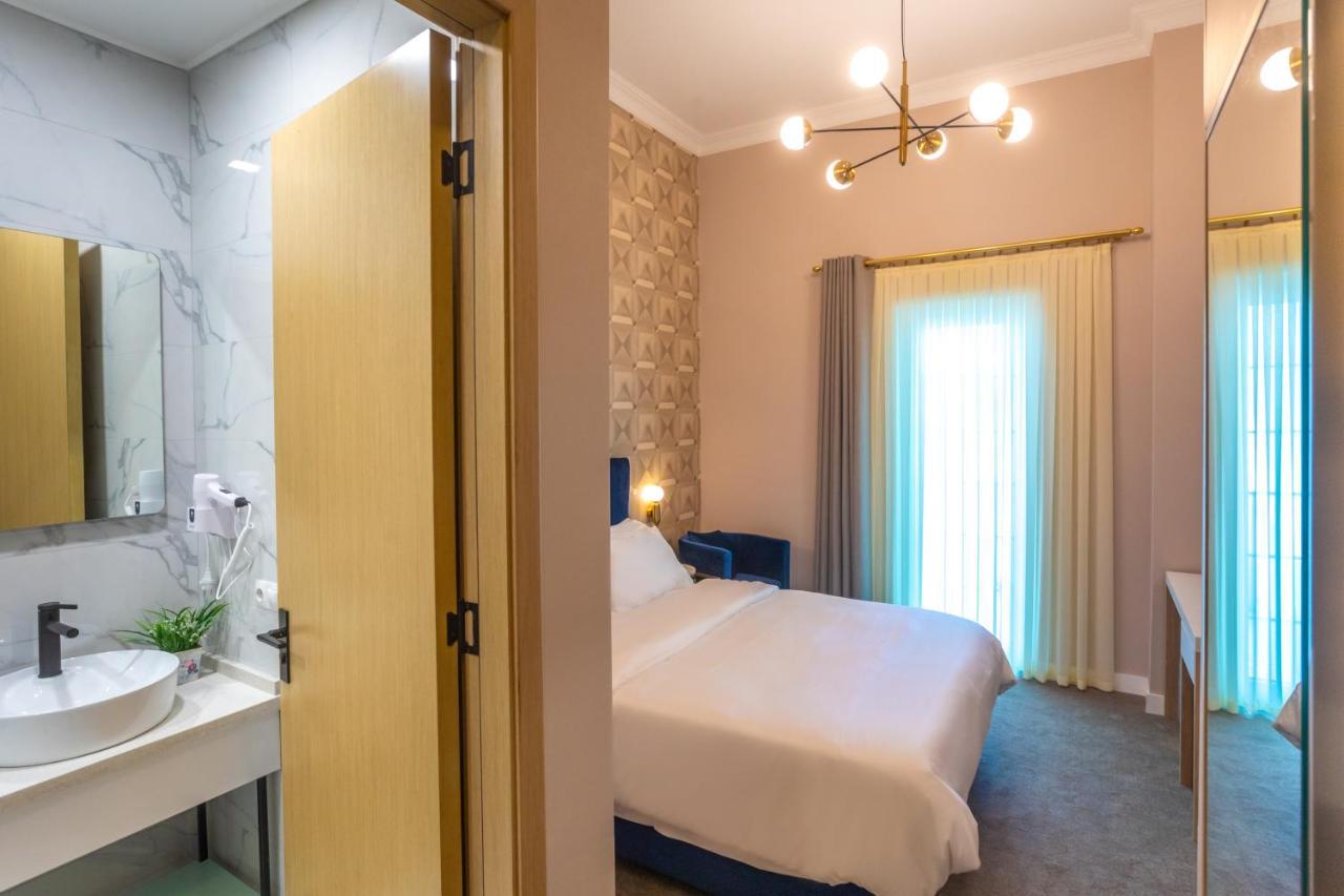 Newport Hotel Kutaisi Dış mekan fotoğraf