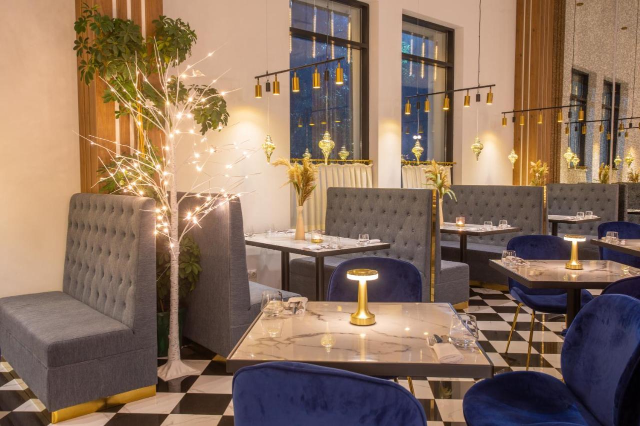 Newport Hotel Kutaisi Dış mekan fotoğraf