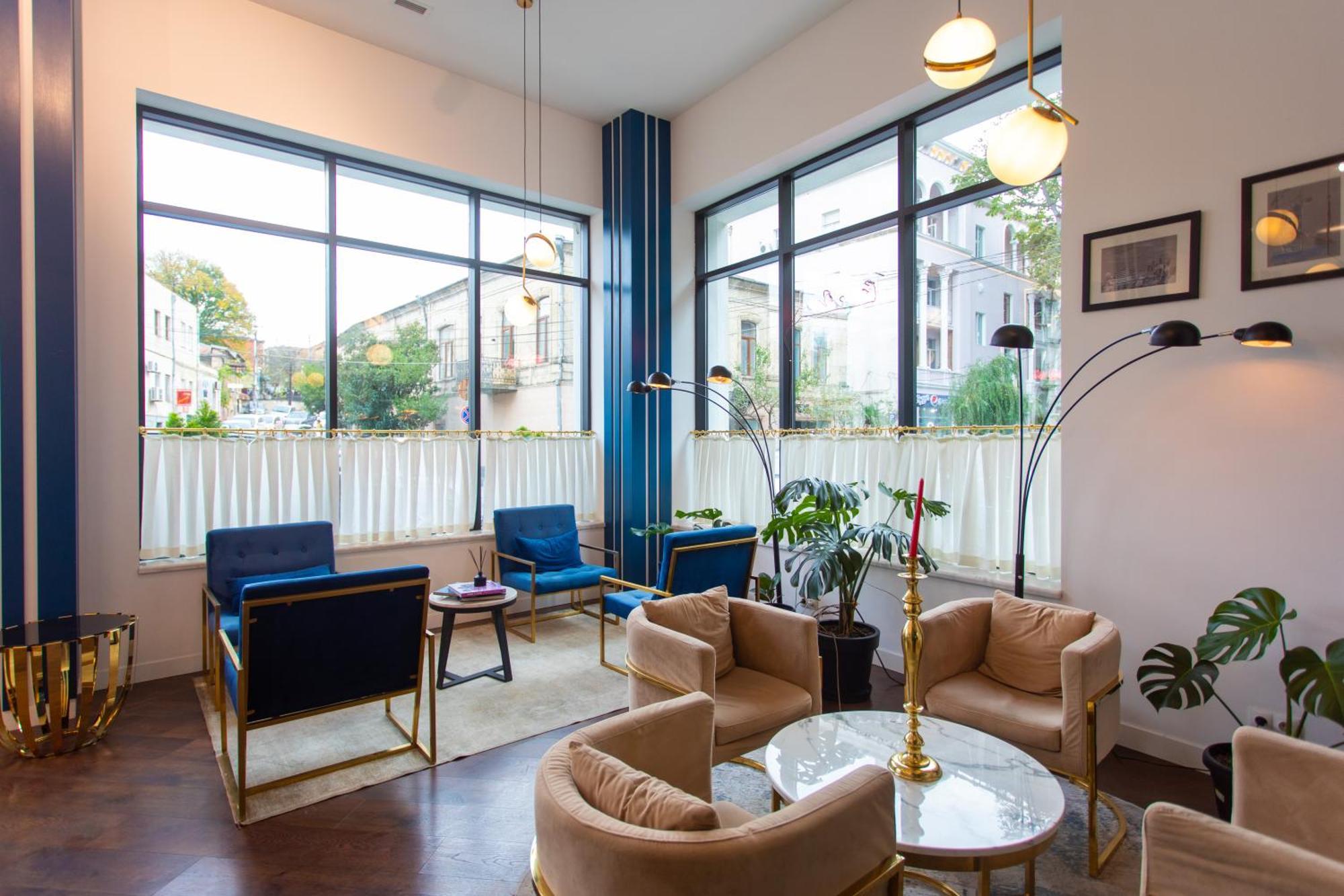 Newport Hotel Kutaisi Dış mekan fotoğraf